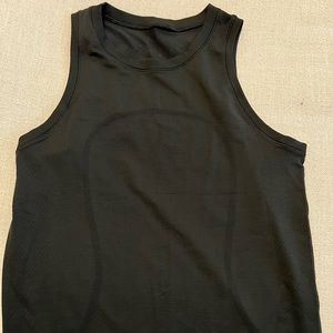 Lululemon Swiftly Relaxed Muscle Tank size 4